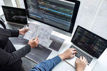 軟件的存在是為了解放人類